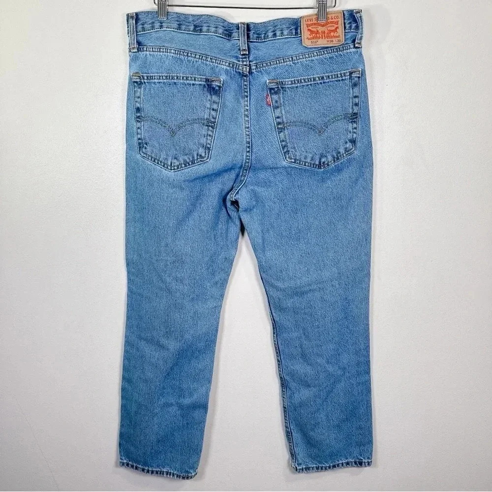 Levis Mens Size 36x30 Light Wash Slim Straight Jeans
